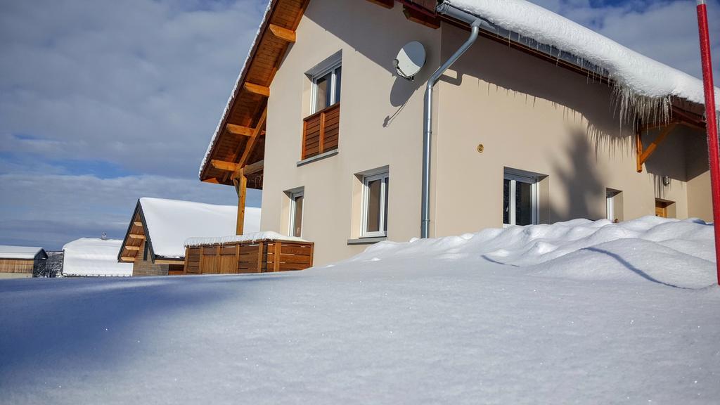 Magnifique Appartement A La Montagne Classe 4 Etoiles Chapelle-des-Bois Exterior photo