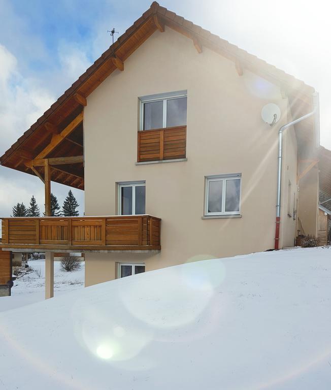 Magnifique Appartement A La Montagne Classe 4 Etoiles Chapelle-des-Bois Exterior photo